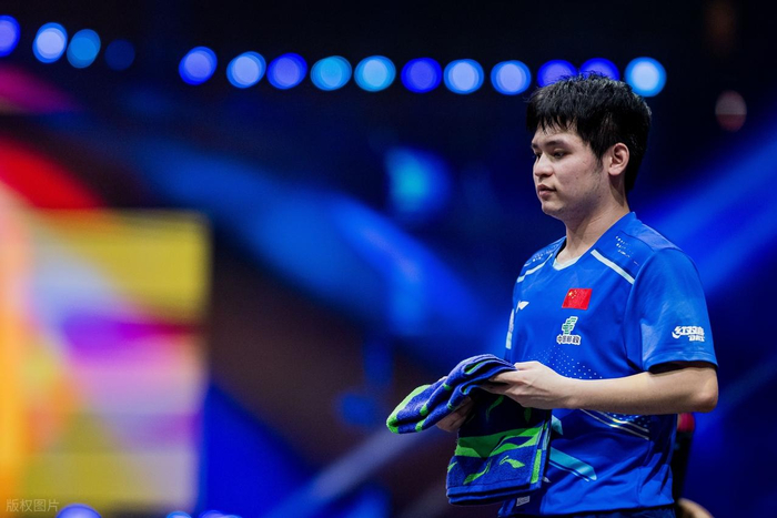 kaiyun-世界第二却连输外战!林诗栋的断崖下滑:是肩伤还是技术天花板?|达科|达科·约奇克|张禹珍|迪米特里-奥恰洛夫|国乒_新浪体育_新浪新闻