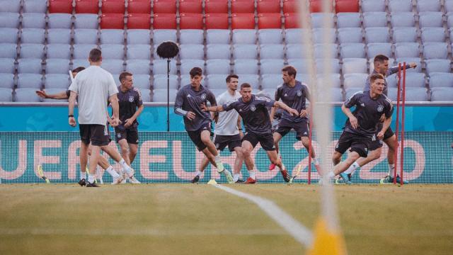 kaiyun-【前瞻】德国三后卫能否抵挡法国三叉戟？